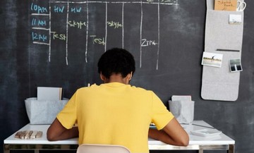 Image du thème École (2020) du jeu 94%